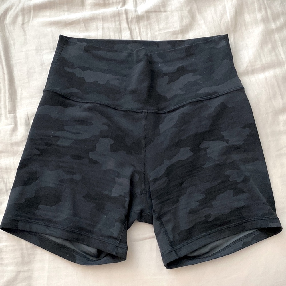 Lululemon biker shorts